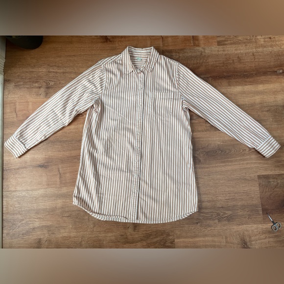 Aerie women’s oversized boho button down striped shirt MEDIUM cotton beachy - Picture 2 of 11